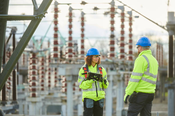 Best Local Electrician Companies  in Clayton, NJ